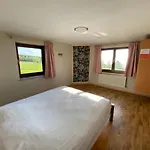 Du Moulin Iris Bed & Breakfast *