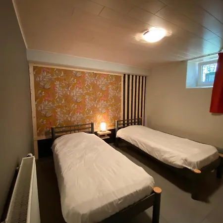 Du Moulin Iris Bed & Breakfast *