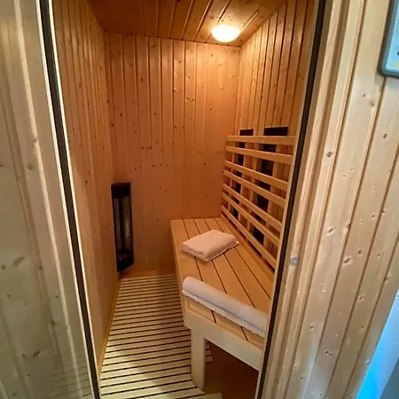 Nocleg ze śniadaniem Du Moulin Iris Francheville